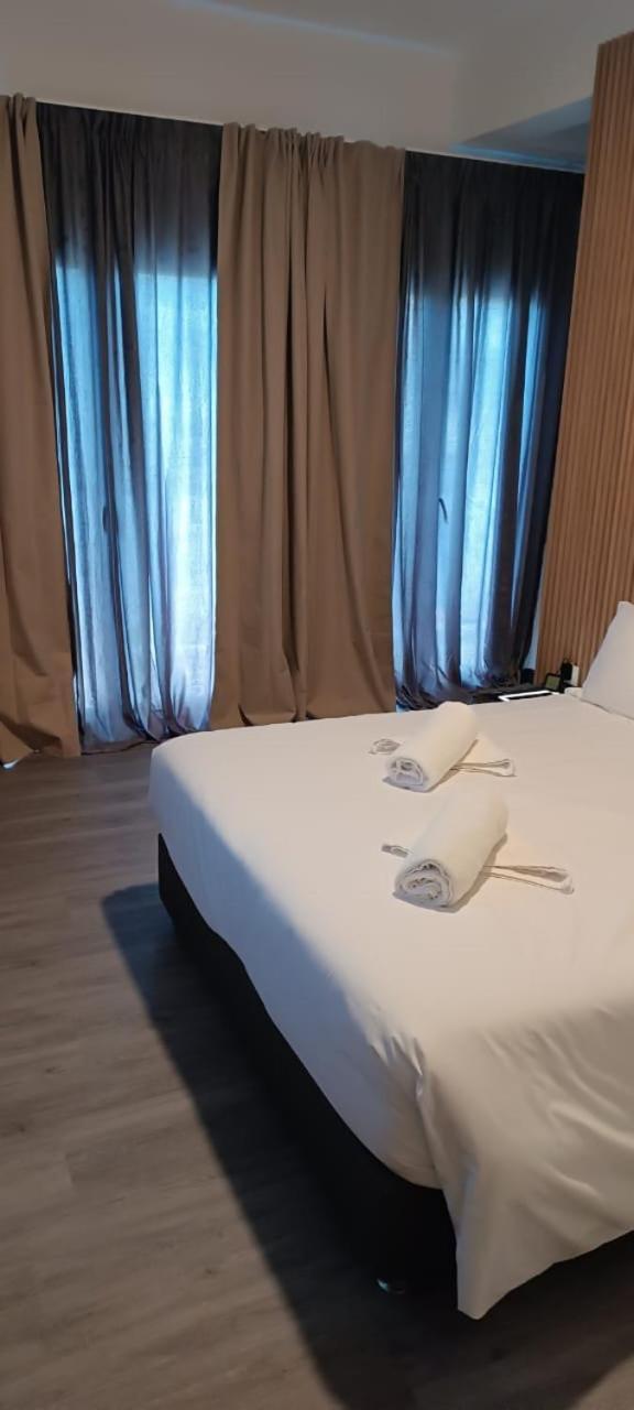 Celia Residence Атина Екстериор снимка