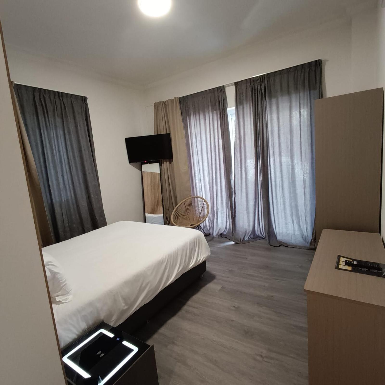 Celia Residence Атина Екстериор снимка