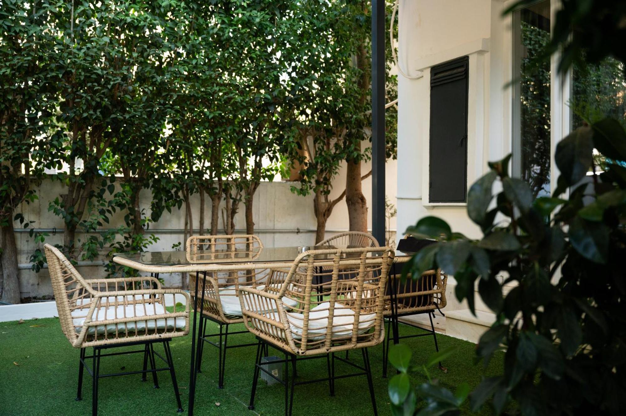 Celia Residence Атина Екстериор снимка