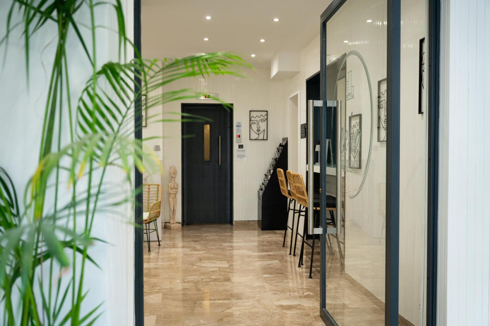 Celia Residence Атина Екстериор снимка